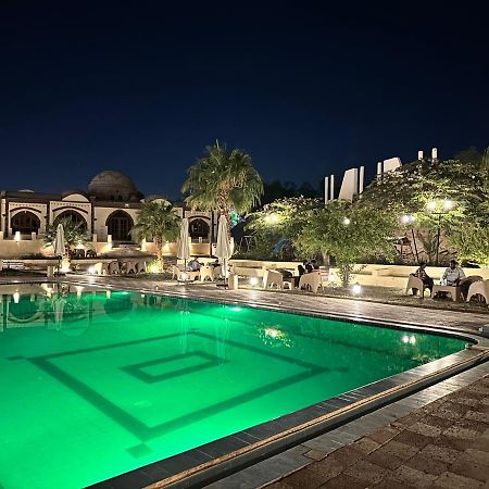 לוקסור Elphardous Oasis Hotel מראה חיצוני תמונה