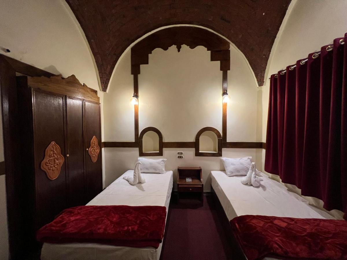 לוקסור Elphardous Oasis Hotel מראה חיצוני תמונה