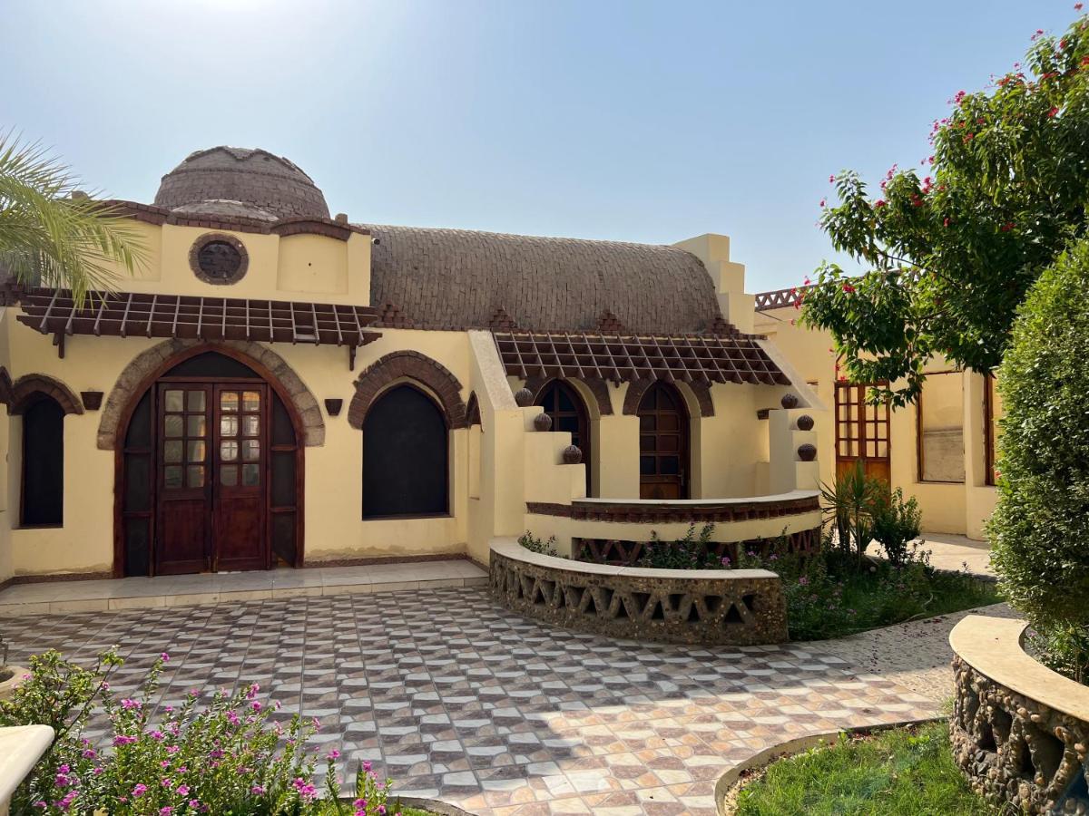 לוקסור Elphardous Oasis Hotel מראה חיצוני תמונה